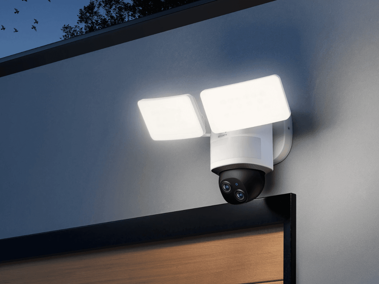 Camera IP ngoài trời 360 độ 5MP Eufy Floodlight Camera E340